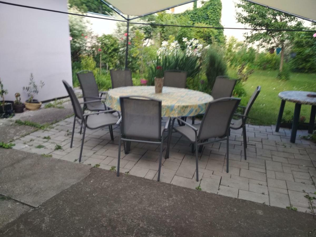 Apartman Lux Segedyn Zewnętrze zdjęcie